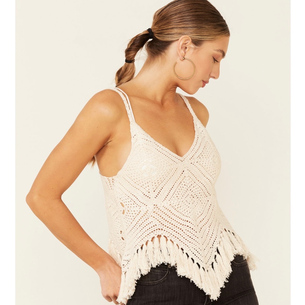 NWT Boho crochet fringe camisole
